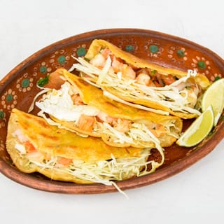 3 Tacos Gobernador Plate